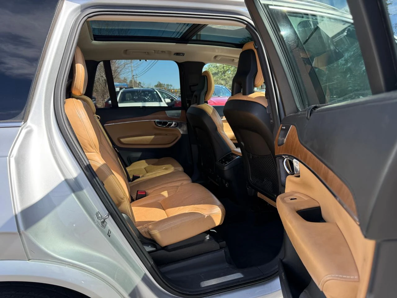 Volvo Xc90 Т6 INSCRIPTION* Обдух* Bowers&Wilkins* 360* Пано*  - изображение 8