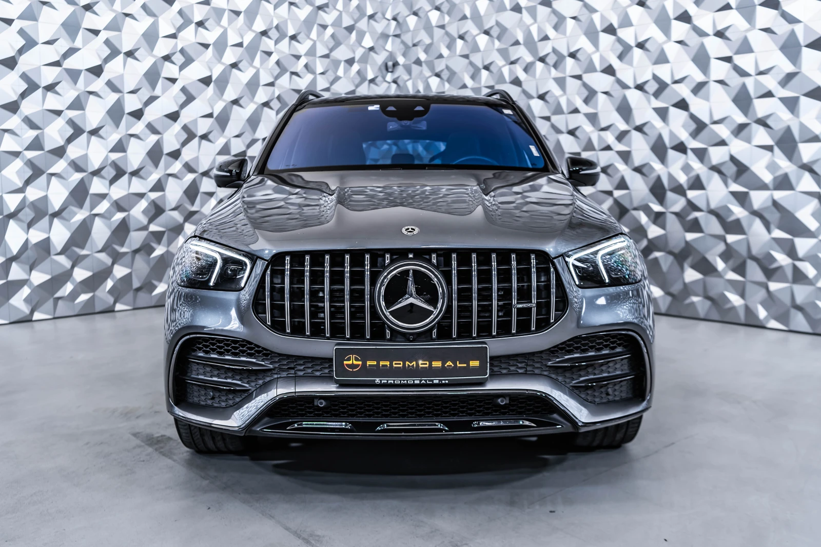 Mercedes-Benz GLE 53 4MATIC AMG 4M+ * Burmester* Carbon* NightPack* Pano* LED* - изображение 2