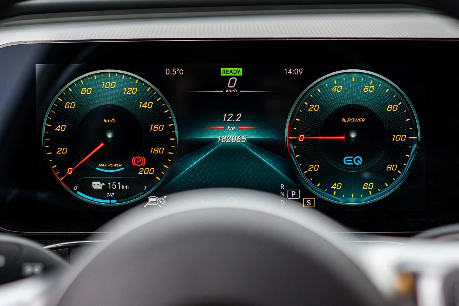 Mercedes-Benz EQC  4 MATIC | Mobile.bg   11