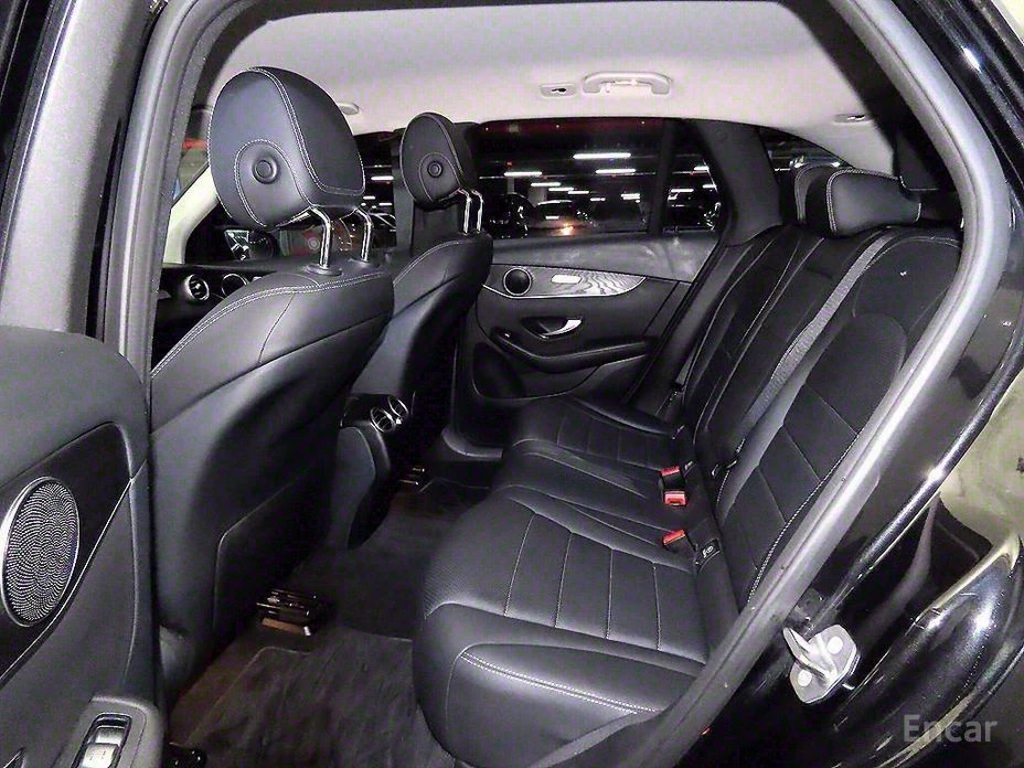 Mercedes-Benz GLC 300  - изображение 7