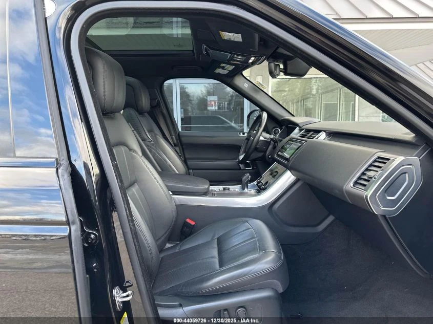 Land Rover Range rover 3.0L I-6 DI, DOHC, VVT, TURBO, 355HP All Wheel - изображение 5