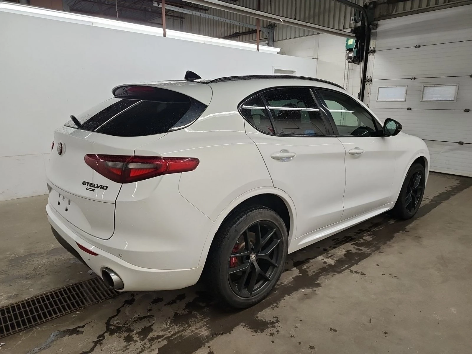 Alfa Romeo Stelvio TI С РЕГИСТРАЦИЯ & АВТО КРЕДИТ - изображение 4