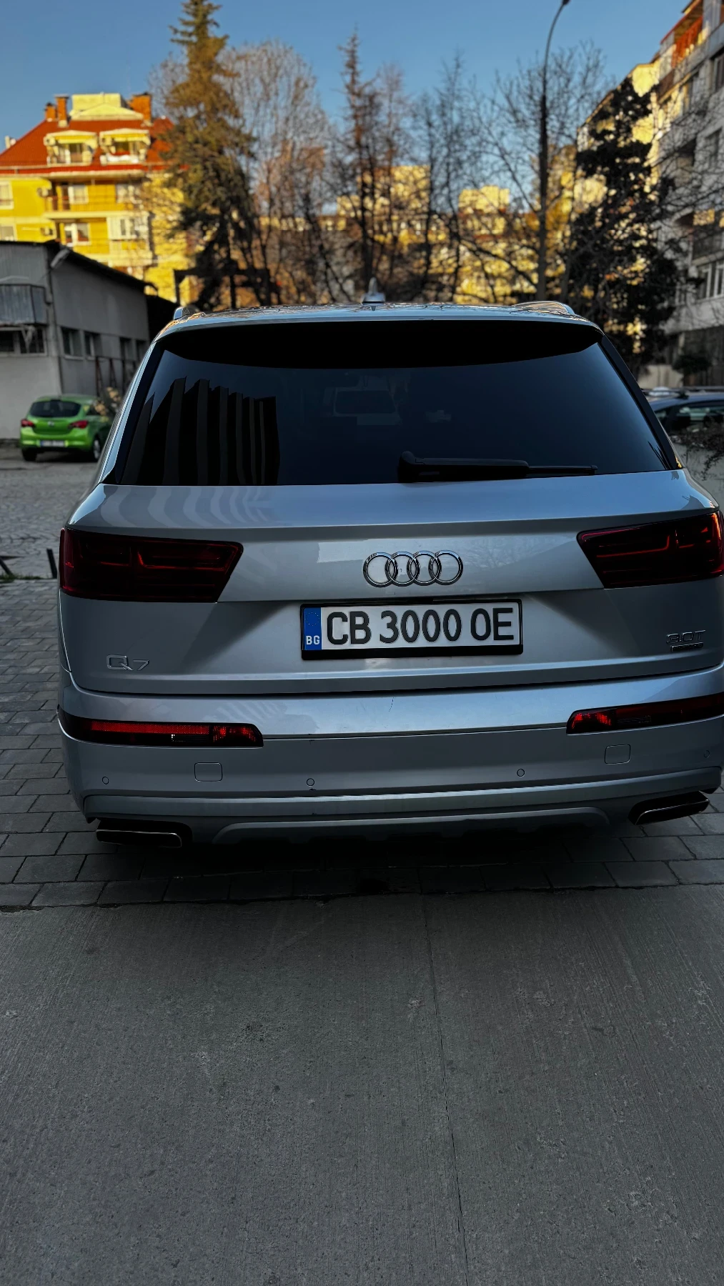 Audi Q7, снимка 7 - Автомобили и джипове - 53801281
