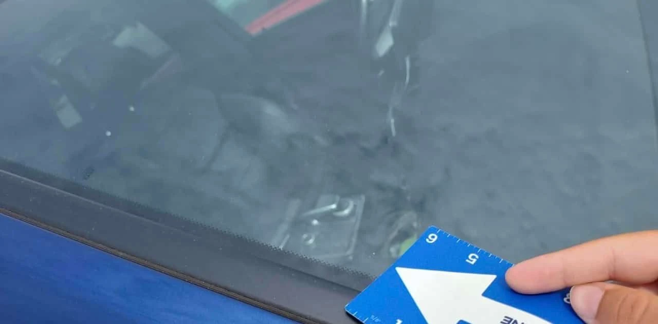 Mercedes-Benz GLE 400 ПАНОРАМА| 360 KAMEРИ| ПОДГРЕВИ| , снимка 13 - Автомобили и джипове - 54066389