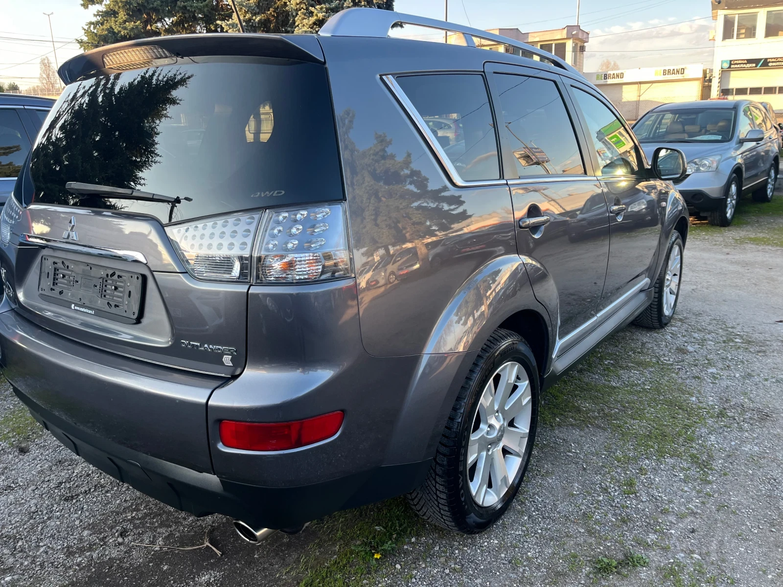 Mitsubishi Outlander 4х4 ИТАЛИЯ, снимка 3 - Автомобили и джипове - 54132234