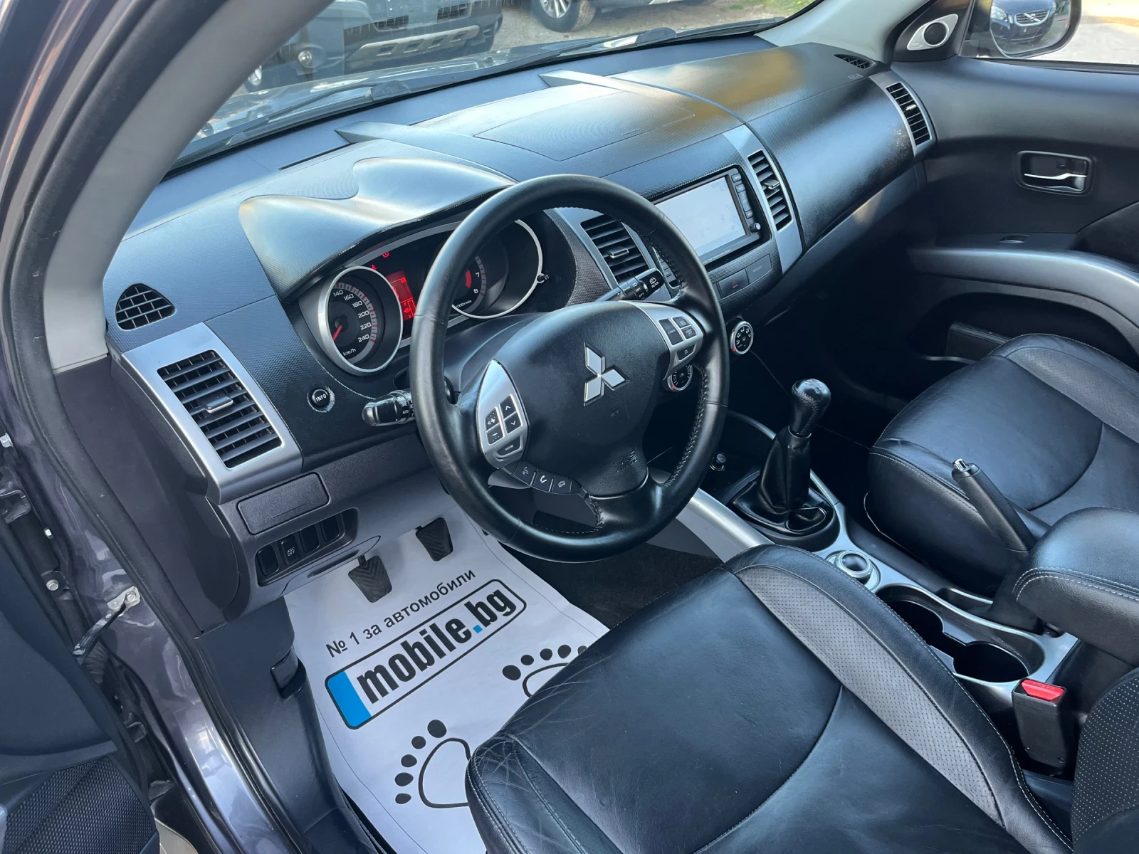 Mitsubishi Outlander 4х4 ИТАЛИЯ, снимка 5 - Автомобили и джипове - 54132234