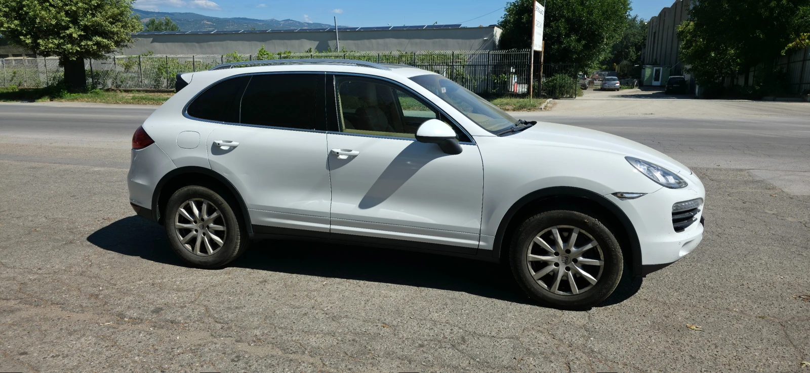 Porsche Cayenne Diesel, снимка 2 - Автомобили и джипове - 55275686