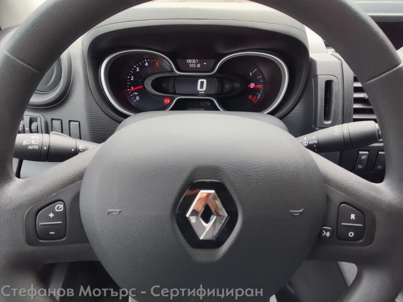 Renault Trafic L1H1 Komfort  2.0 dCi (145hp) MT6, снимка 9 - Бусове и автобуси - 52563917