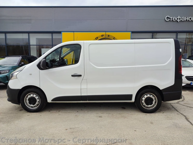 Renault Trafic L1H1 Komfort  2.0 dCi (145hp) MT6, снимка 4 - Бусове и автобуси - 52563917