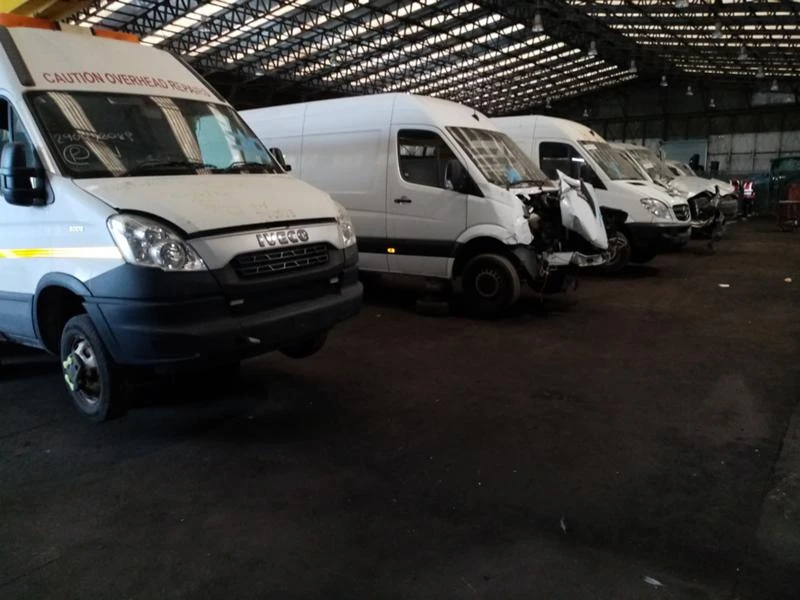 Mercedes-Benz Sprinter 315 651?/4x4/Части, снимка 7 - Бусове и автобуси - 26516226