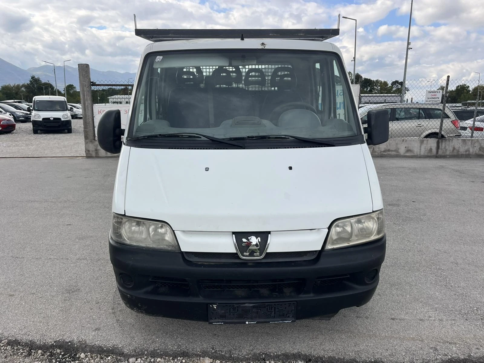 Peugeot Boxer 2.2HDI 101кс КЛИМАТИК 7 МЕСТА - изображение 2