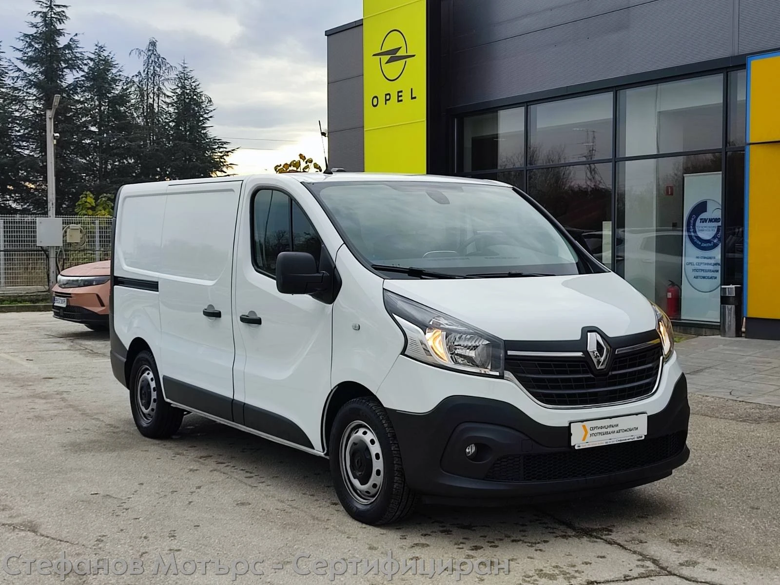 Renault Trafic L1H1 Komfort  2.0 dCi (145hp) MT6 - изображение 3
