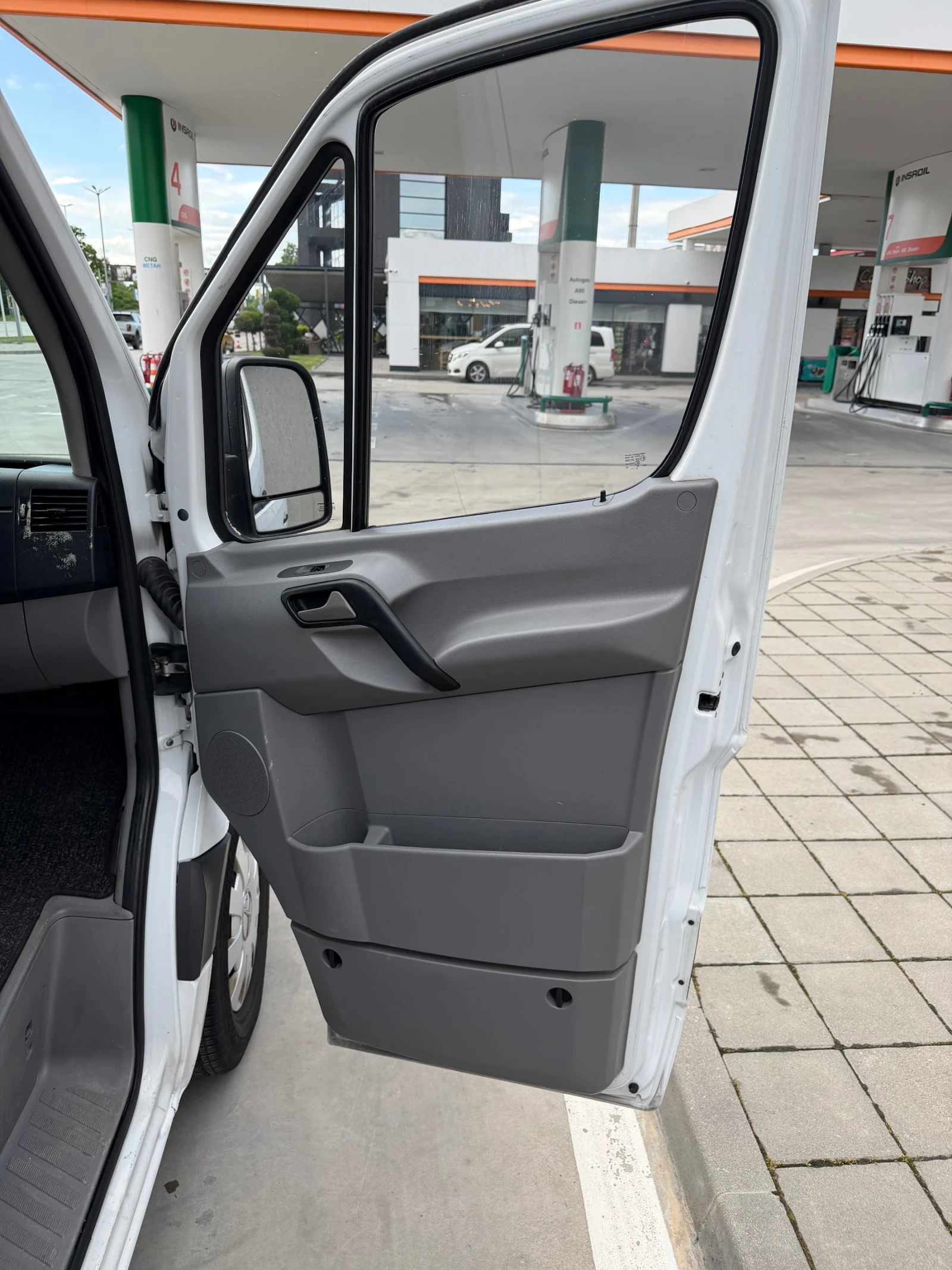 Mercedes-Benz Sprinter 316, снимка 8 - Бусове и автобуси - 54653513