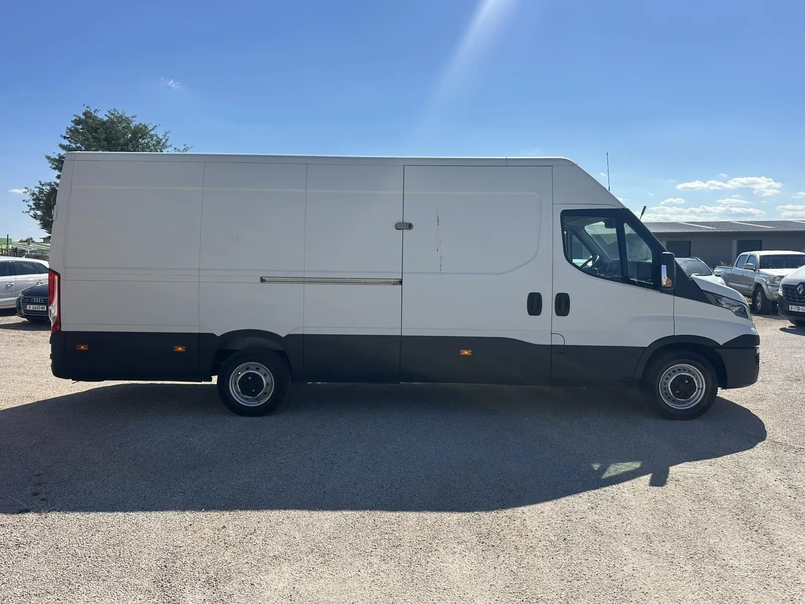 Iveco 35c17 XXL, снимка 6 - Бусове и автобуси - 56086087
