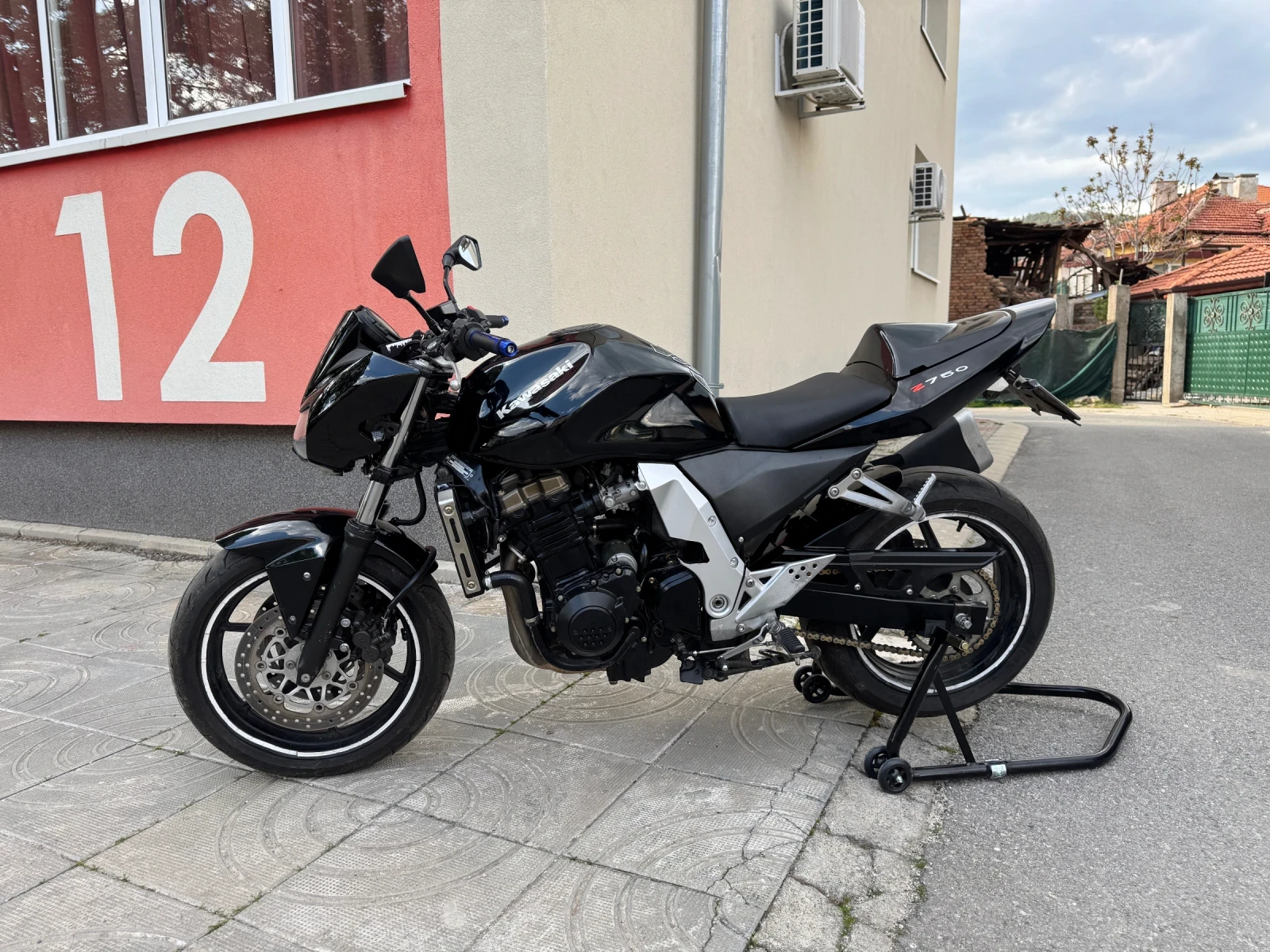 Kawasaki Z Z750, снимка 2 - Мотоциклети и мототехника - 54795291