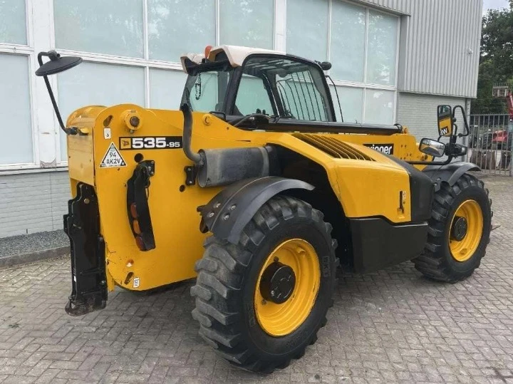Телескопични товарачи JCB 535-95 - изображение 3