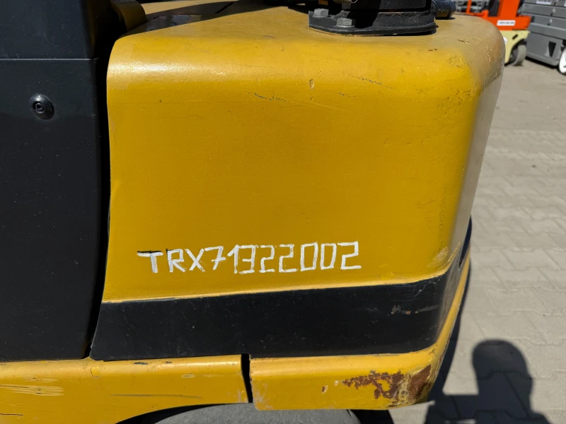 Мотокар Yale  GLP25VX, снимка 10 - Индустриална техника - 50032962