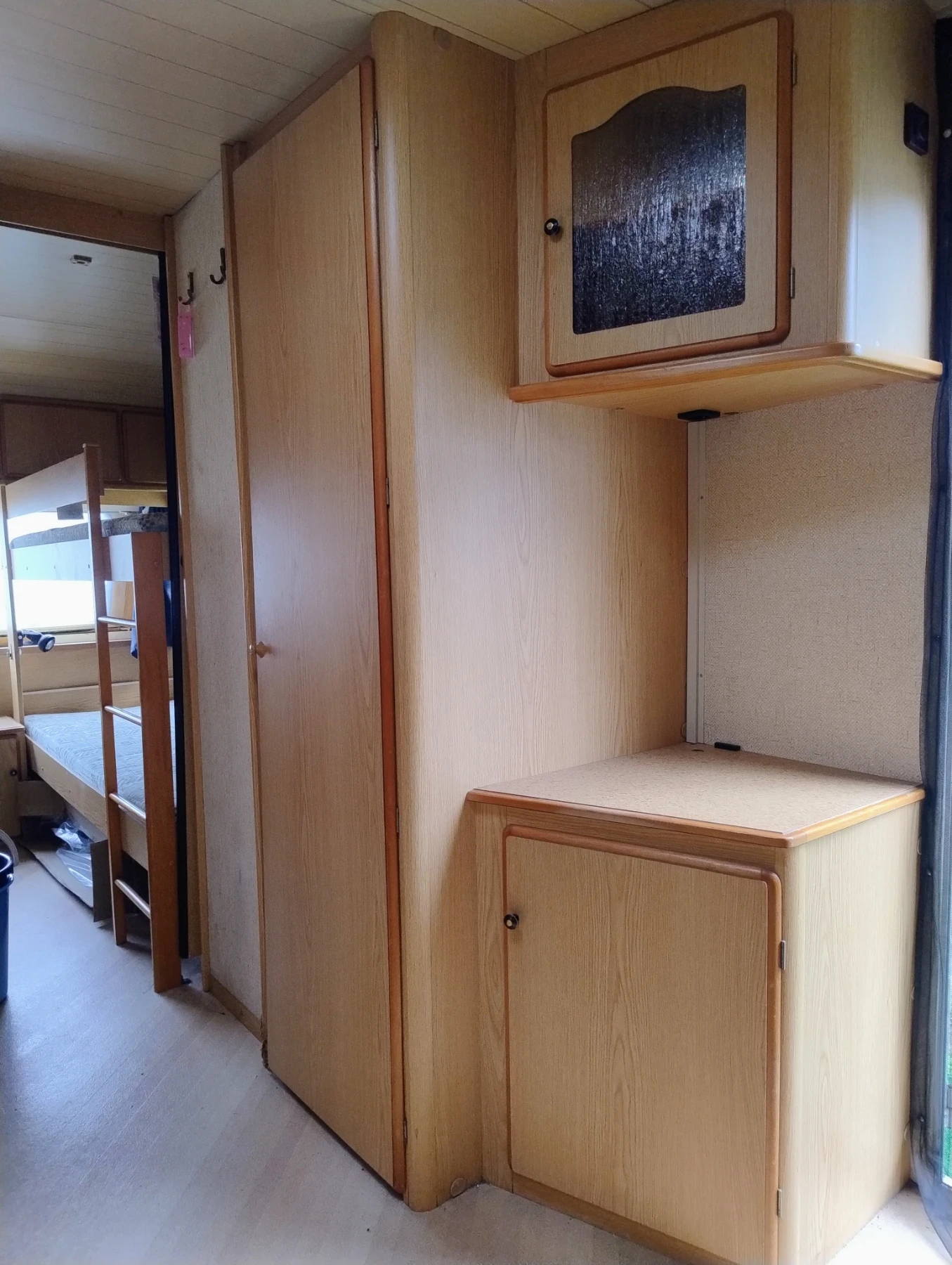 Каравана Knaus 8804 - изображение 5