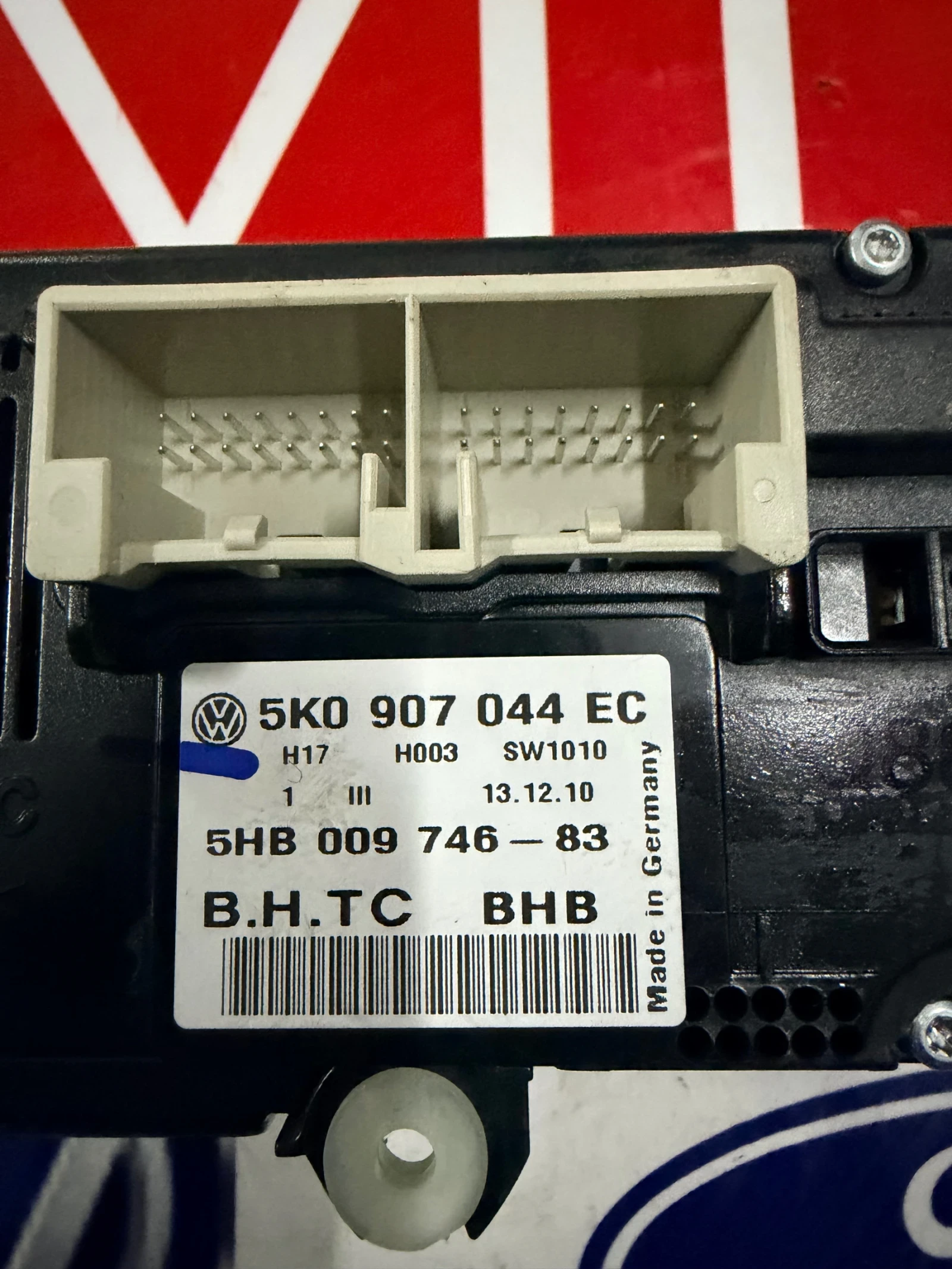 5K0907044EC ���������� ����������� VW PASSAT B7 CC  5HB009746-83 5HB 009 746-83 5K0 907 044 EC | Mobile.bg � ����������� 3