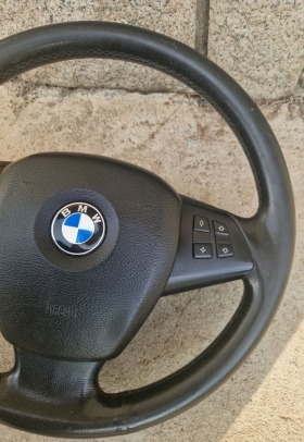 Волан със airbag комплект за BMW X5 E70 добро състояние. Цена:140лв. , снимка 2 - Части - 44766226