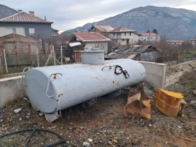 Цистерна , снимка 2 - Части - 53300095