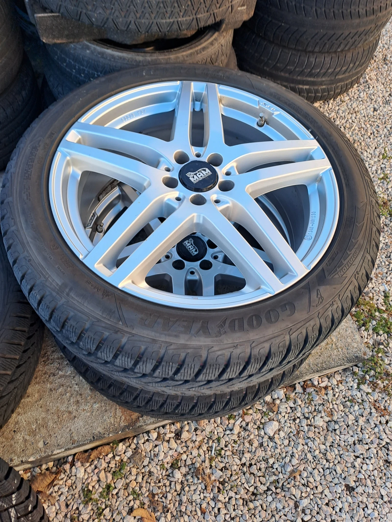    255/45R20  Mercedes-Benz GLE | Mobile.bg   3