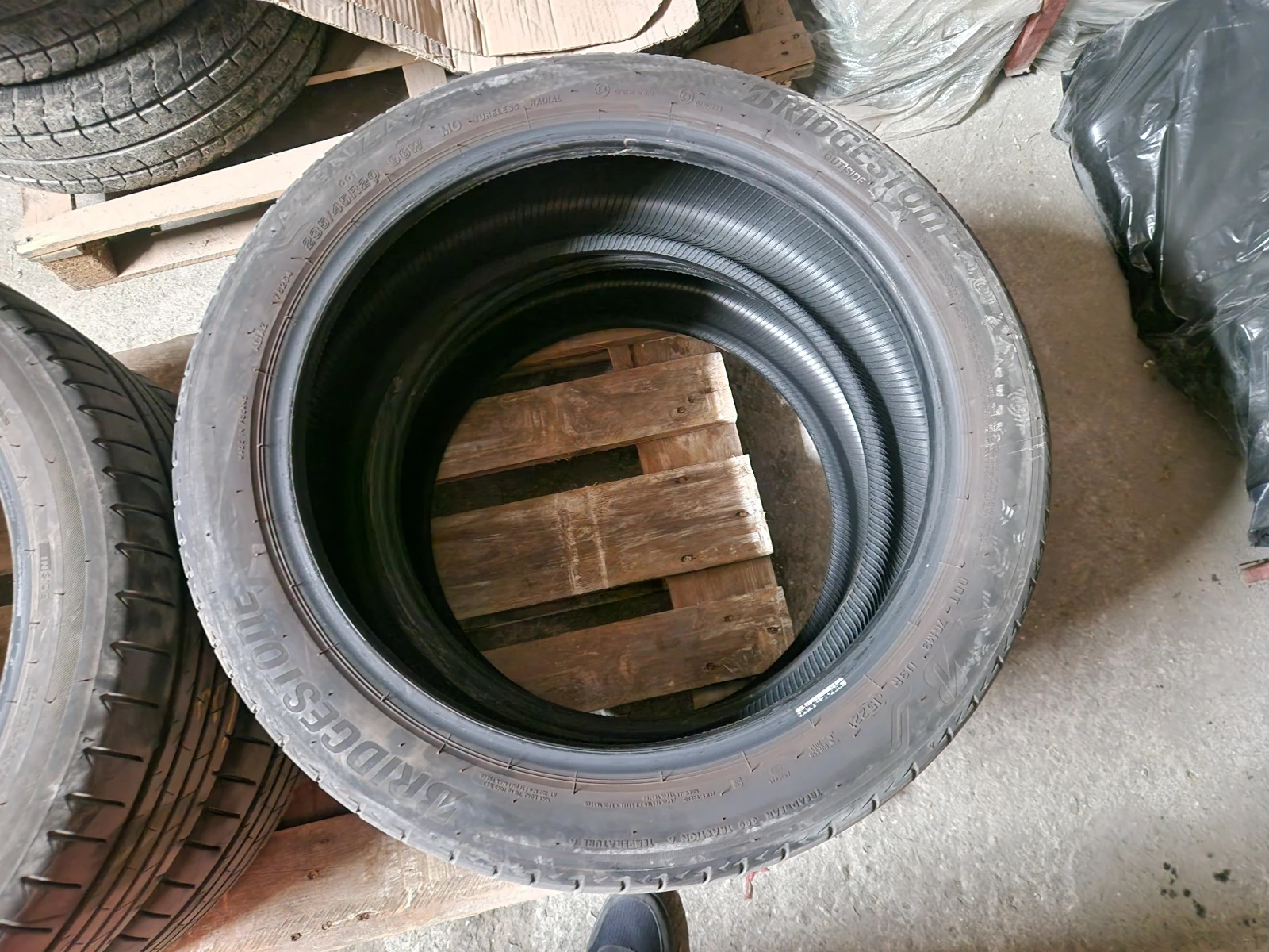  235/45R20 | Mobile.bg   2