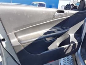 VW Passat 2.0TDI DSG 90хил, снимка 5