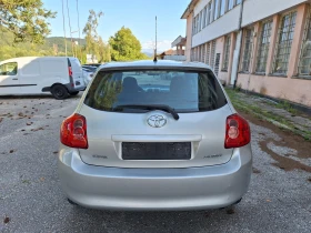 Toyota Auris 1, 6i* НАВИГАЦИЯ* КЛИМА* 6СКОРОСТИ, снимка 4