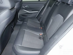 BMW 320 i Steptronic - 70520 лв. / 36056.30 € - 22794941 8