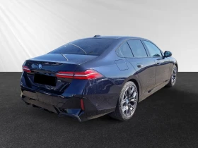 BMW 550 e/xDrive/M-SPORT/HUD/PANO/H&K/ОБДУХ/ | Auto.bg — изображение 4