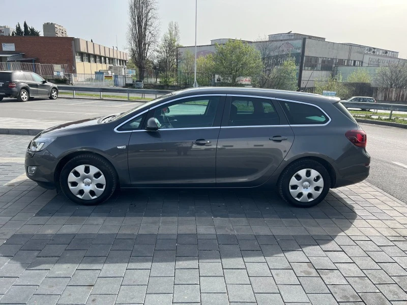 Opel Astra TURBO 140, снимка 2 - Автомобили и джипове - 47194378