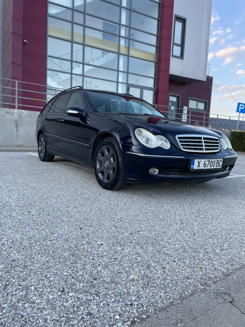 Mercedes-Benz C 200 2.2 CDI FACELIFT, снимка 3 - Автомобили и джипове - 46729183