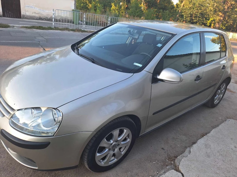 VW Golf 5, снимка 1 - Автомобили и джипове - 47317766