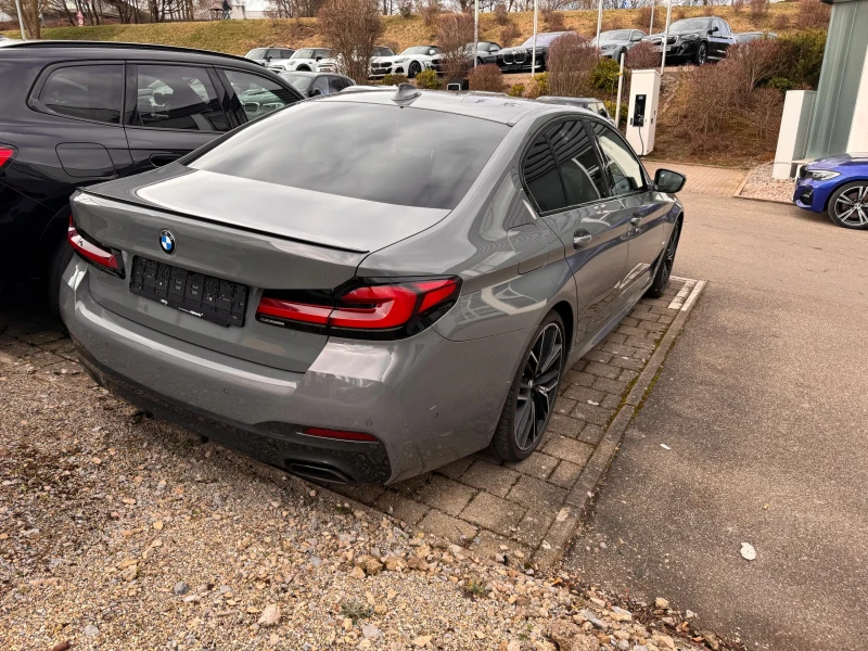 BMW 540 540XD, Bowers&Wilkins, Massage, снимка 7 - Автомобили и джипове - 47696111