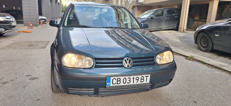 VW Golf 4, снимка 1 - Автомобили и джипове - 48070660