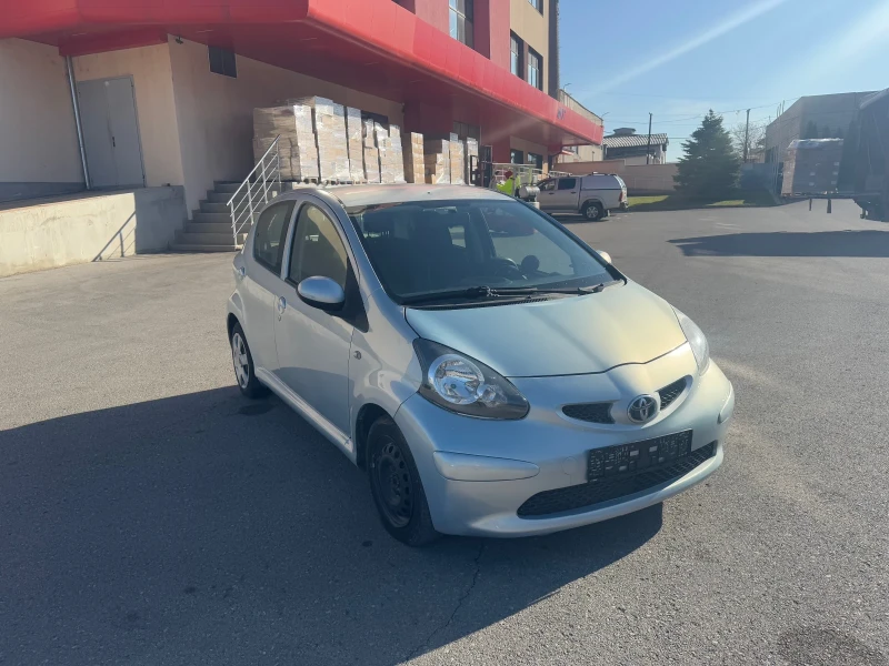 Toyota Aygo GAZ KLIMATIK, снимка 3 - Автомобили и джипове - 48111371