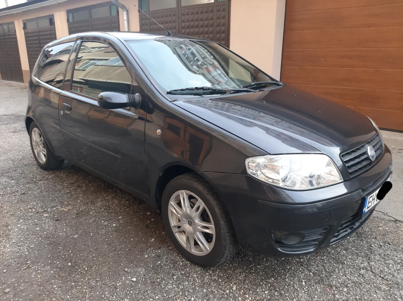 Fiat Punto 1.4 16v, снимка 2 - Автомобили и джипове - 48348262