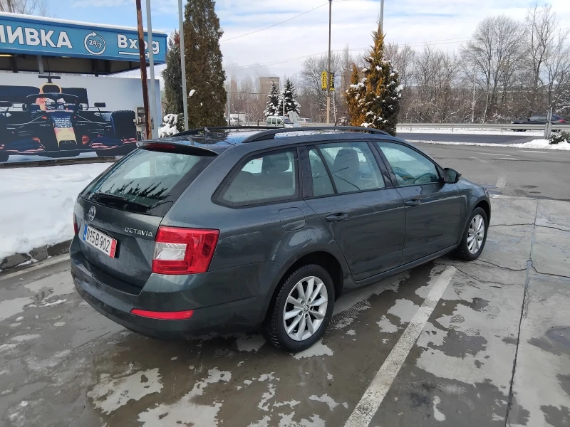 Skoda Octavia 2.0TDI, снимка 6 - Автомобили и джипове - 48664620