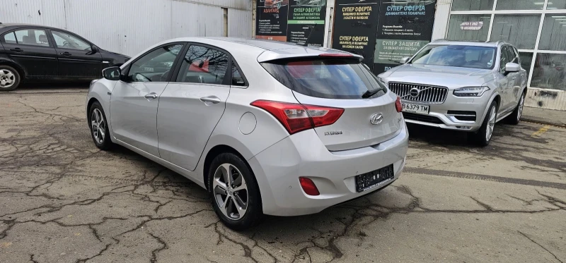 Hyundai I30 1.6 crdi Aвтомат Камера Германия Лизинг , снимка 4 - Автомобили и джипове - 48860946