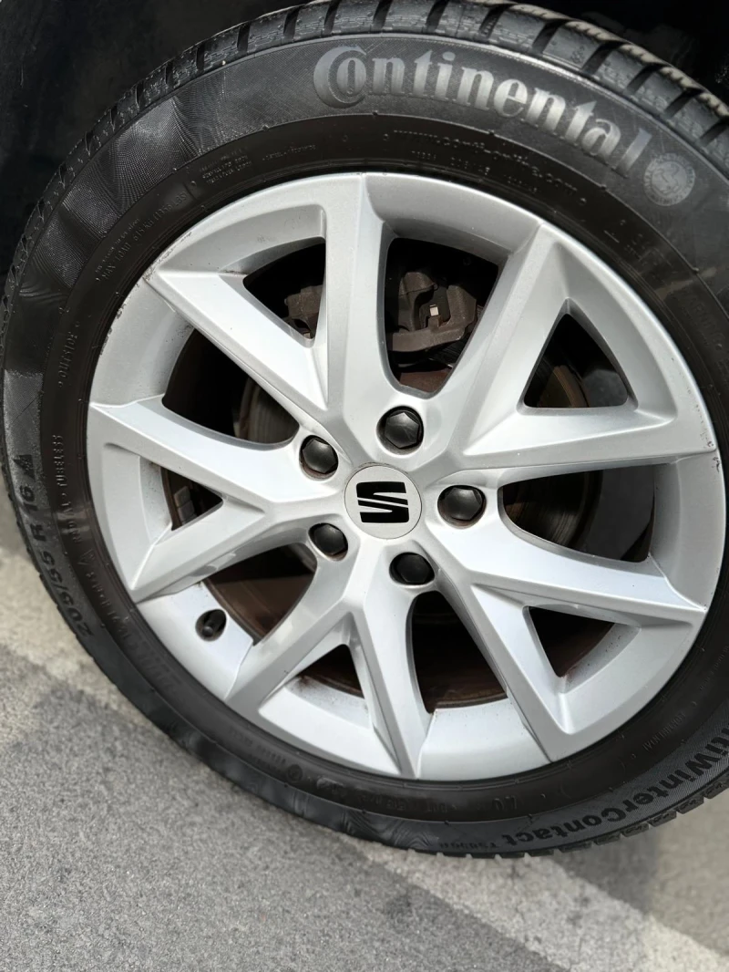 Seat Leon FR 2.0 TDI ЛИЗИНГ 100% Одобрение, снимка 7 - Автомобили и джипове - 50993209