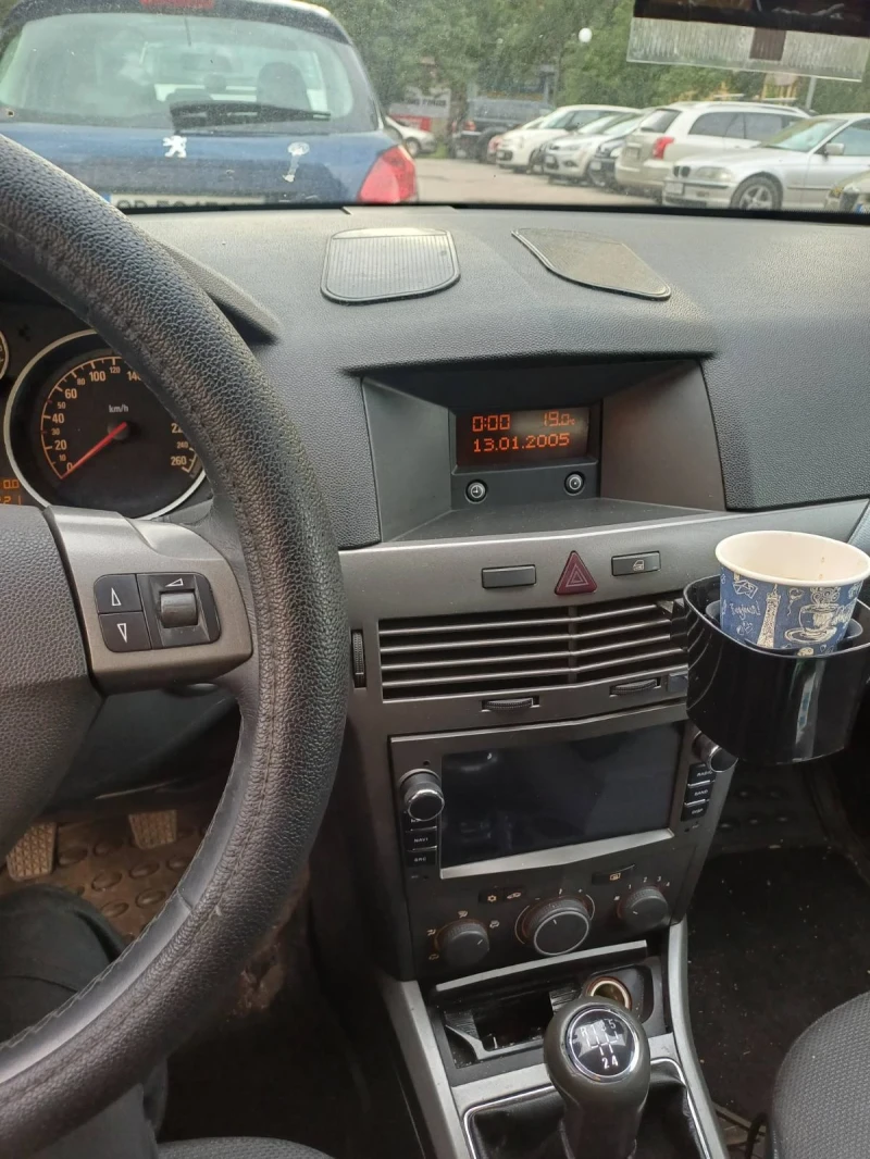 Opel Astra, снимка 7 - Автомобили и джипове - 52443363