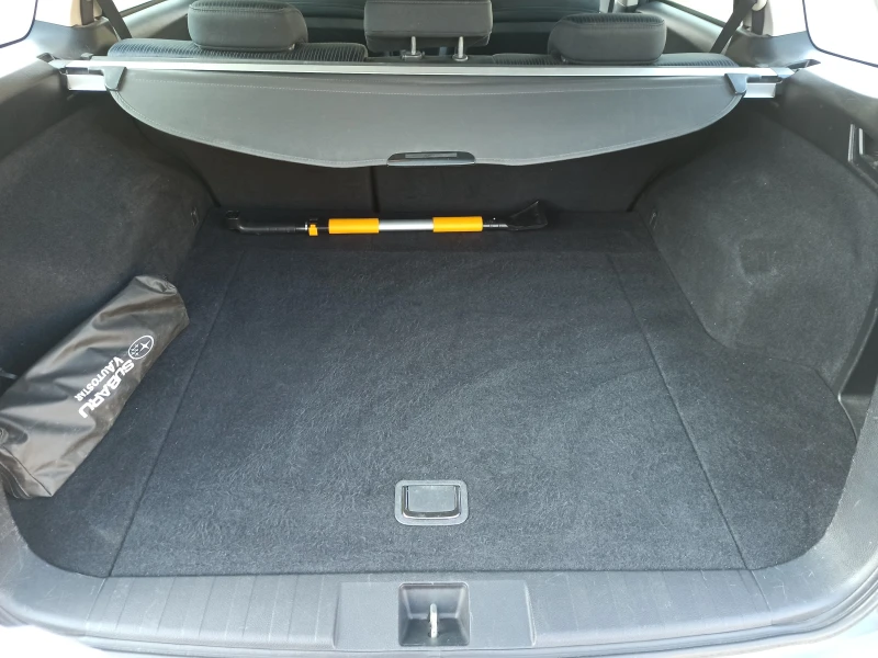 Subaru Legacy 2000, снимка 9 - Автомобили и джипове - 51745043