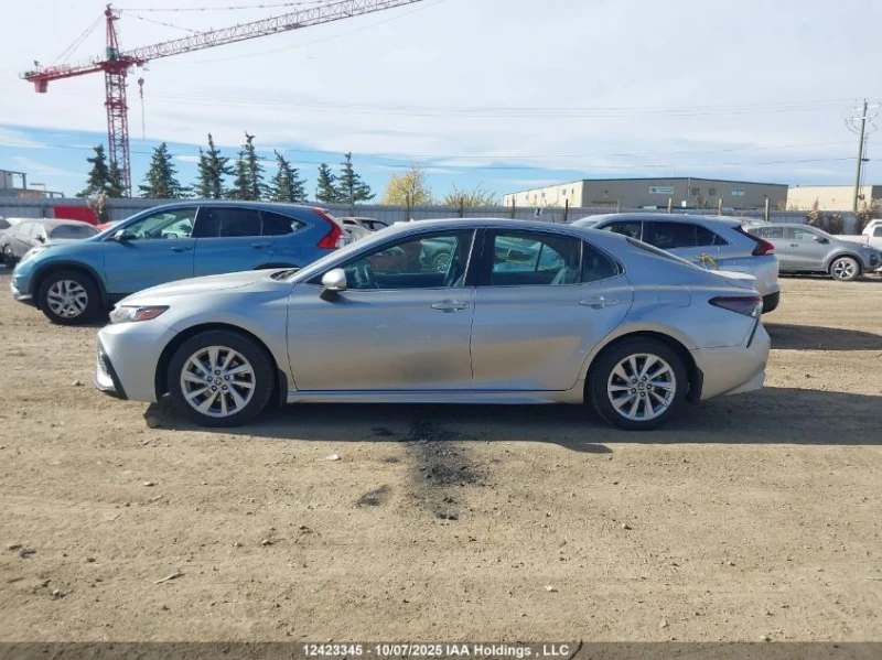 Toyota Camry * ТОП ОФЕРТА* ГРАДУШКА, снимка 5 - Автомобили и джипове - 52688141