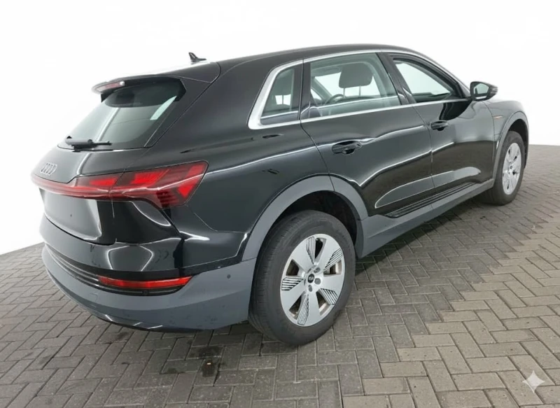 Audi E-Tron  55 - Quattro, снимка 3 - Автомобили и джипове - 52704182