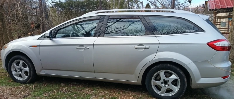Ford Mondeo Комби, снимка 12 - Автомобили и джипове - 53208861