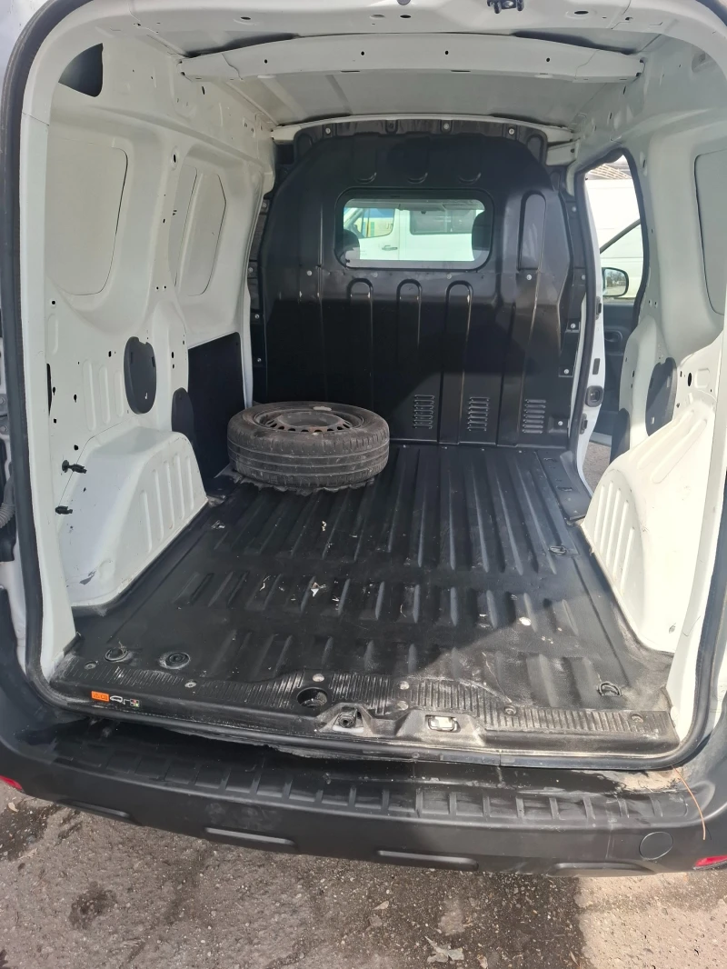 Dacia Dokker, снимка 8 - Автомобили и джипове - 53557098