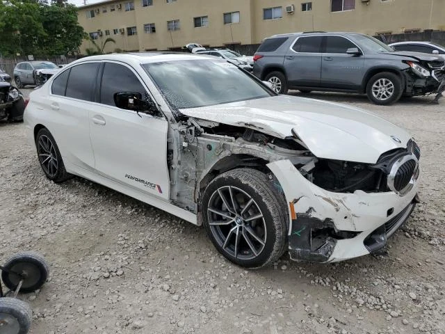 BMW 330, снимка 3 - Автомобили и джипове - 48098280