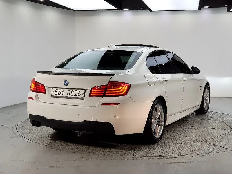 BMW 528 i, снимка 7 - Автомобили и джипове - 55146033