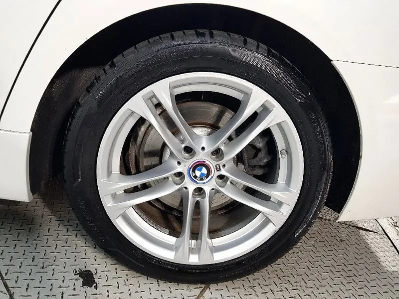 BMW 528 i, снимка 9 - Автомобили и джипове - 55146033